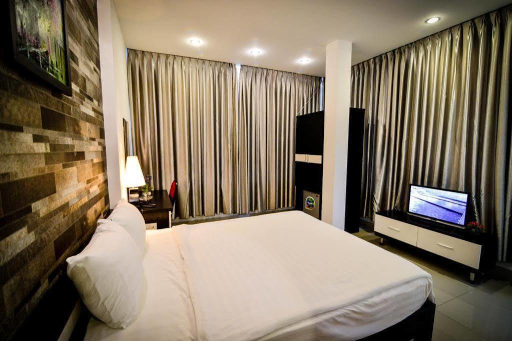 Laurel Hotel Hue Esterno foto