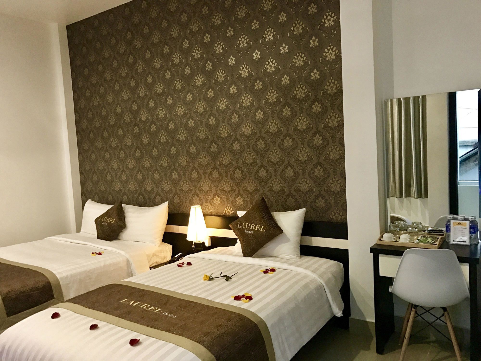 Laurel Hotel Hue Esterno foto